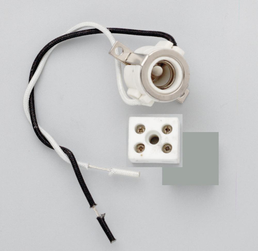 E11 Mini Can Halogen Socket